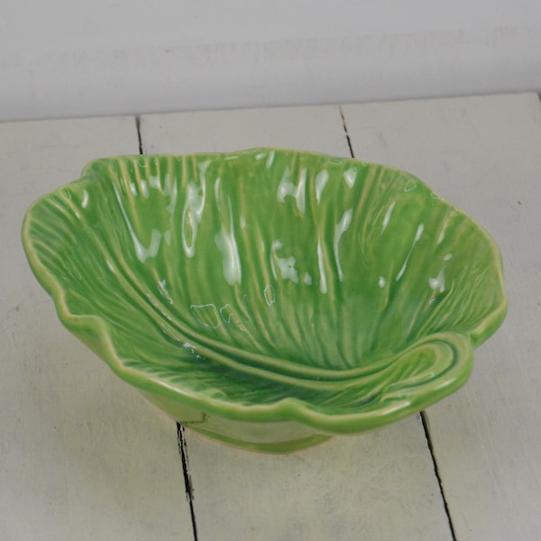 Olfaire 328 Light Green LEAF Bowl 6.5", Leaf Shaped Bowl, Olfaire Portugal, Crazing