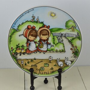 Joan Walsh Anglund 7.75&quot; JUNI Plate, Decorative Plate, June, Two Girls Watering Cans Garden, Walter, Porcelain, Wall Plate, 1966, Germany