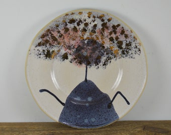 Anthropologie GOLD ACCENT 8.5" Dessert Plate, Modern Design, Hand Painted Stoneware, Made in Portugal, Hand Wash
