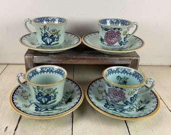 Set of 4 Fielding & Co LOWESTOFT STYLE 4 oz Demitasse Cups Saucers, Staffordshire England, Pale Blue Dark Blue Yellow Red Flowers, Crazing