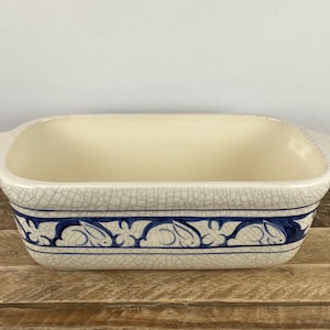 Potting Shed DEDHAM RABBIT 9x5" Loaf Pan Baker, Off-White with Crackle Finish, Blue Dedham Rabbit Band, Artist Signed Lisa 1992 USA