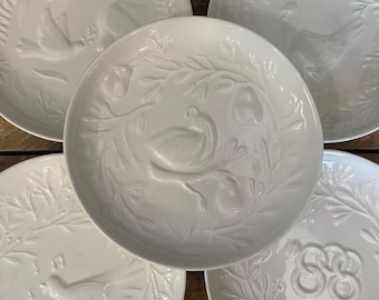 Set of 11 WEST ELM Twelve Days of Christmas 6 5/8" Appetizer Plates All Off-White Raised Design, Holiday Plates, Missing 9 Ladies Dancing