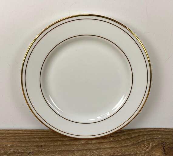 Set of Lenox FEDERAL GOLD Bread and Butter Plates
