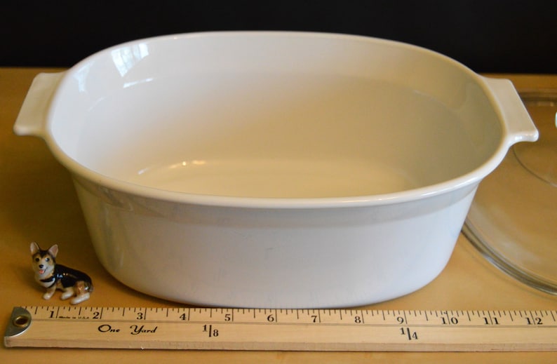 Corning Ware DC-2 12-B 2.5 Quart Oval Covered Casserole Winter White Coupe Pyrex Lid DC-1 12-C