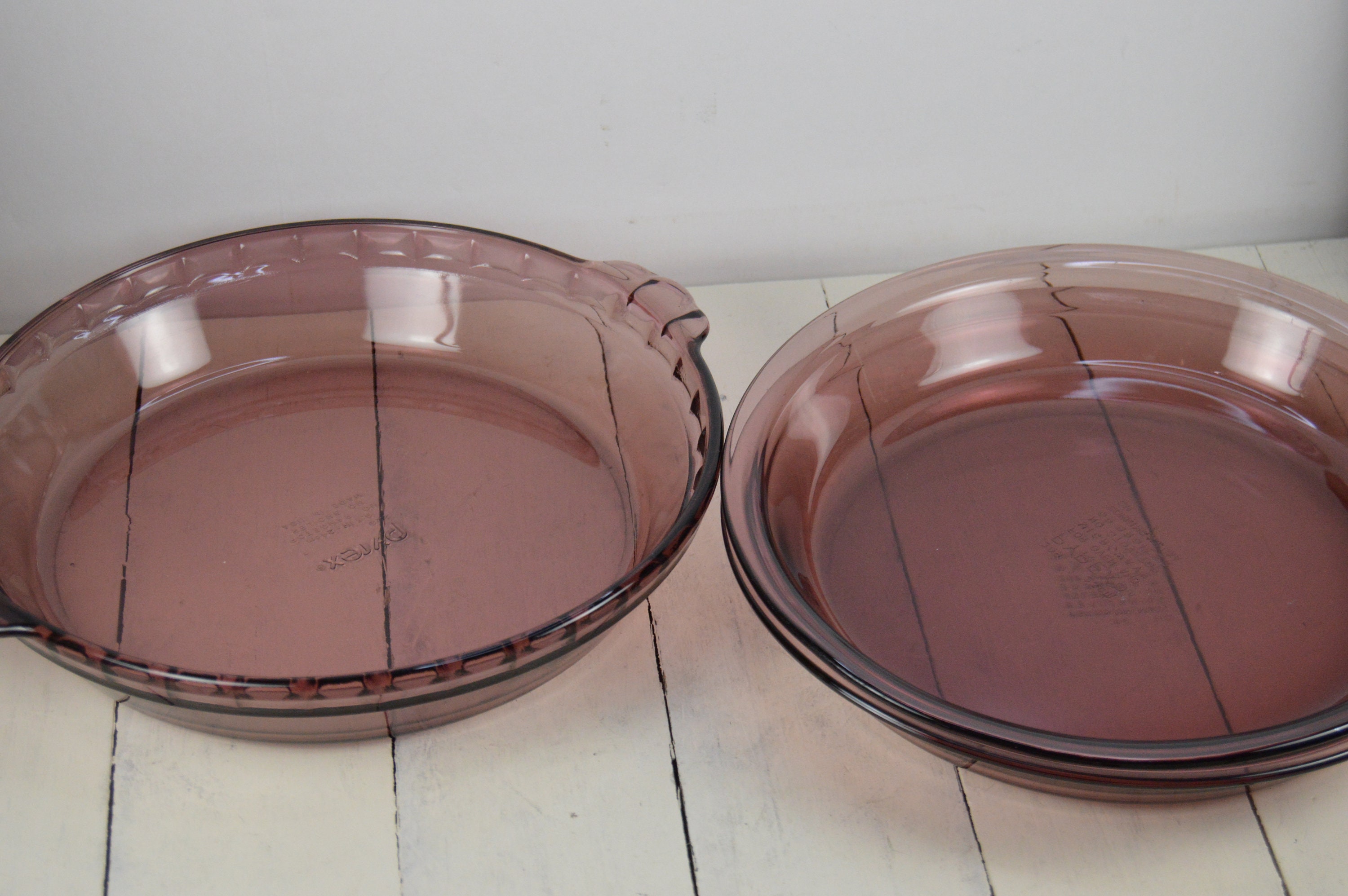 Pyrex Cranberry Set of 3 Pyrex CRANBERRY 9-9.5