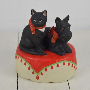 Schmid Gordon Fraser 1986 Music Box Black Scottish Terrier and Tuxedo Black Cat 4.75", Song: MEMORY, Red Green Bows, Porcelain