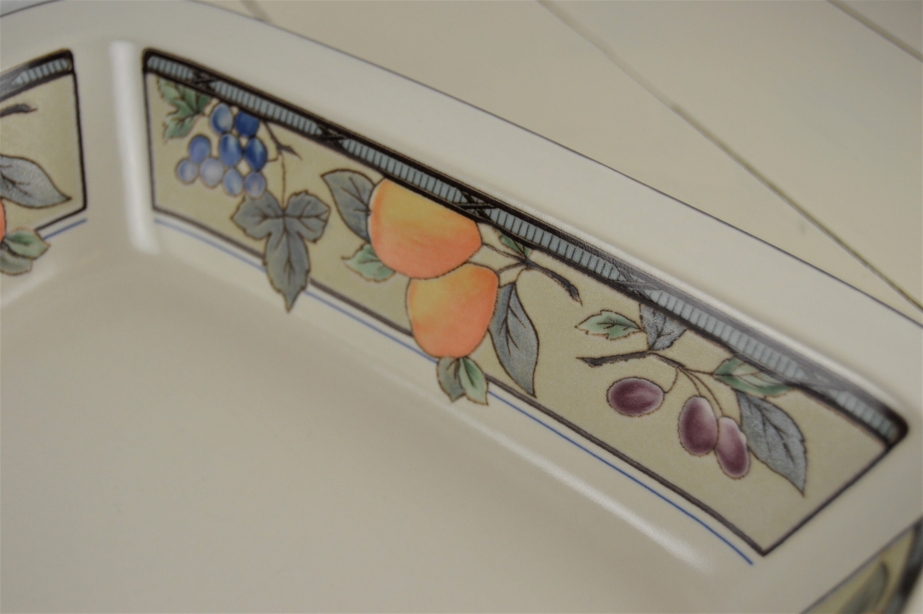 Botanic Garden Lasagne Dish 12.5x 10 Inch