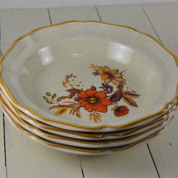 Set of 4 Mikasa Garden Club HARVEST BOUQUET 8.25" Soup Cereal Bowls, EC455 Japan, Scalloped, Beige Tan Brown Edge, Burnt Orange Gold Flowers