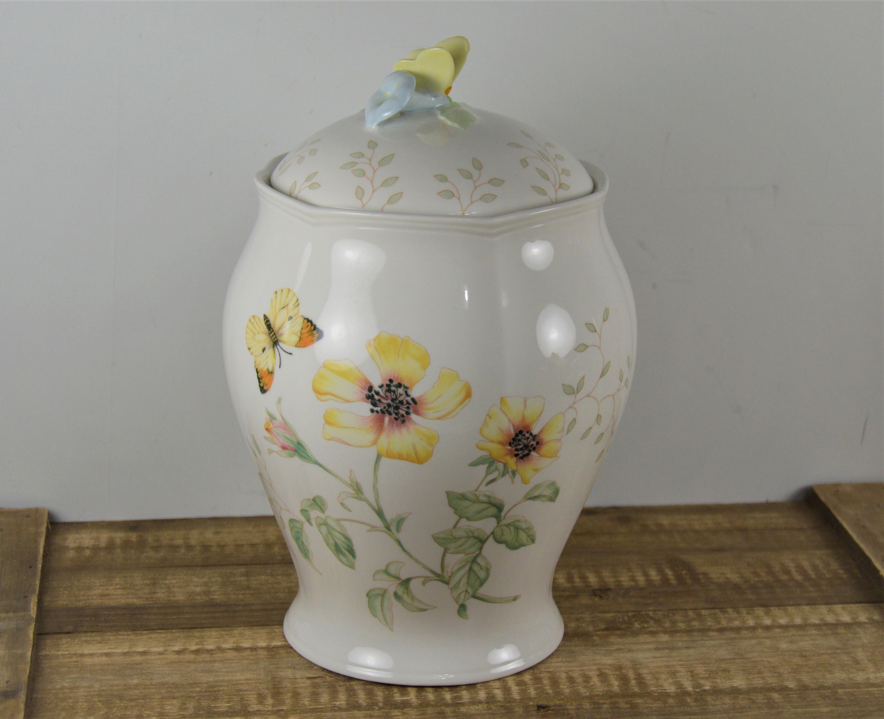 Lenox Butterfly Meadow Utensil Jar