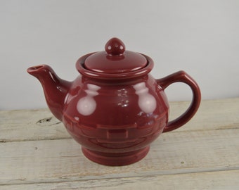 Longaberger PAPRIKA Woven Traditions 2 cup Child's Teapot, Tea Party, Maroon Burgundy, Basket Weave Band, Small Tea Pot Maker