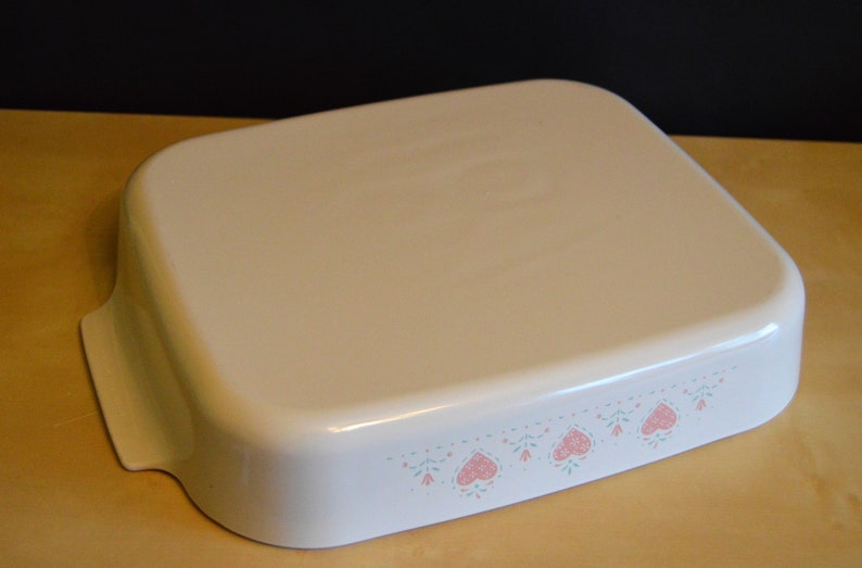 12.25x10.5x2.5 Pink Hearts Natural Off-White Corning FOREVER YOURS A-21-B-N Lasagna Baking Dish Pan