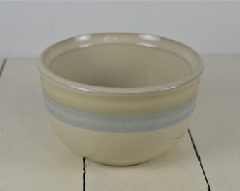 ＊Carlton ware walking Sugar Bowl & Lid＊ Walking Ware | Napiorkowska, Danka | Michell, Roger | V&A