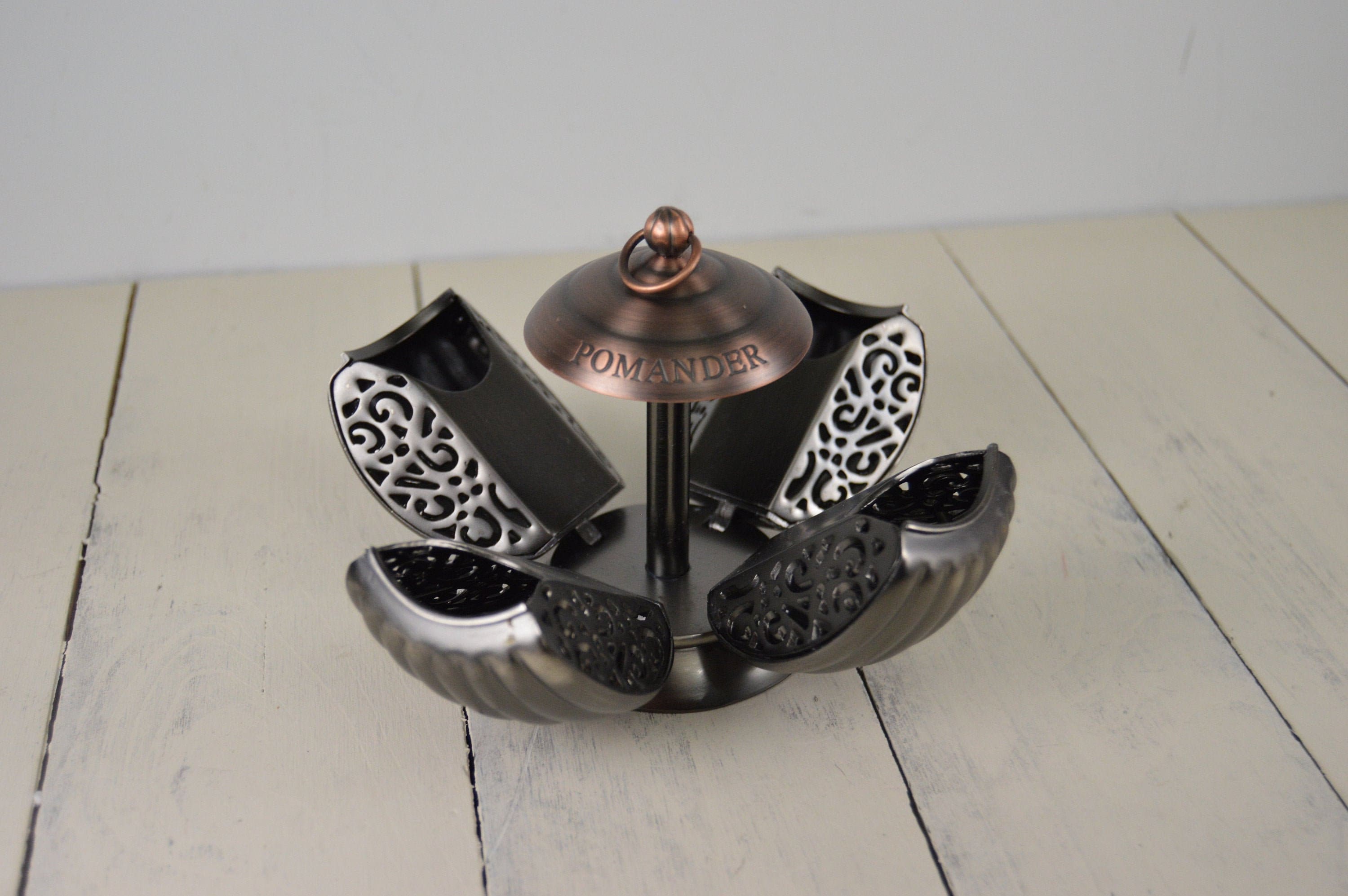L'occitane Pomander 3.75