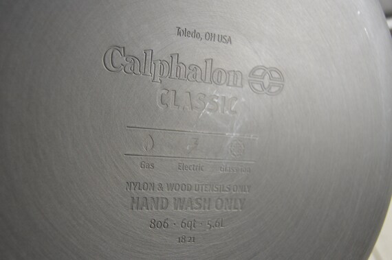 Calphalon Classic 806 6 Quart Stock Pot With Strainer Lid, Pour Spouts,  Non-stick Interior, Measuring Marks, Anodized Aluminum, Handles 