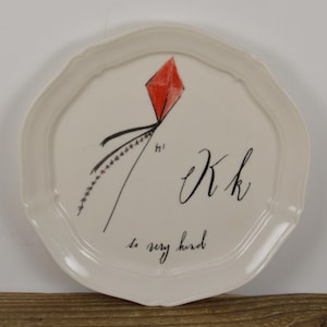 Anthropologie LINEA CARTA Dina Pyari Kk So Very Kind 6 3/8" Plate, Flying Red Kite, Wall Plate Trinket Dish, K is for Kite, Scalloped Rim