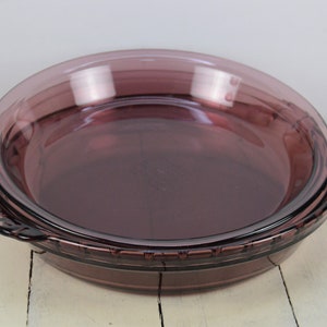 Set of 3 Pyrex CRANBERRY 9-9.5&quot; Pie Plates 1) 229 Fluted with Handles, 2) 209 Smooth Shallow, Pink Glass Baking Dish, Used