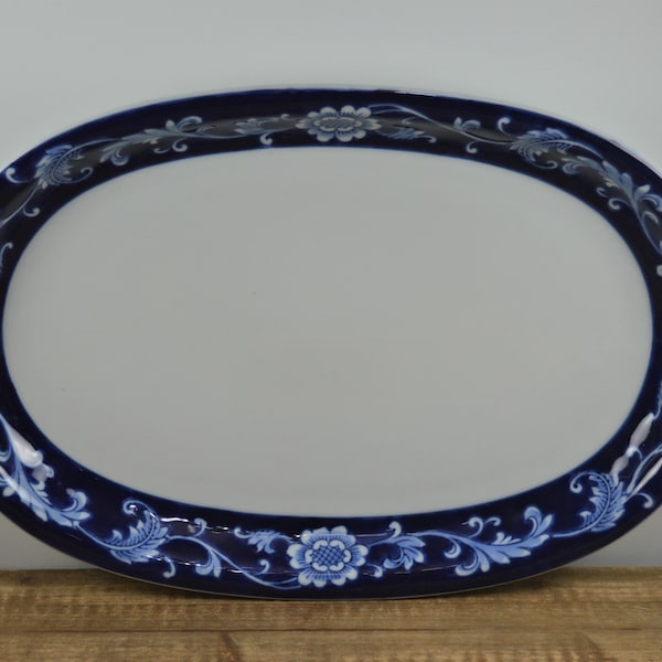 Pier 1 MANDARIN 13.75" Oval Serving Platter, White with Dark Blue Band Flowers Scrolls, Used