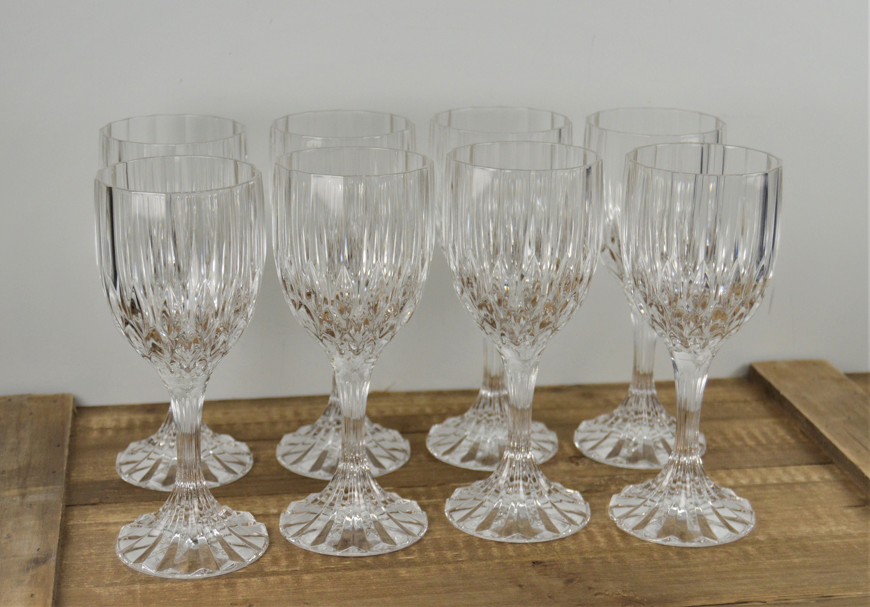 Modern Cristal D' Arques Durand Emerald Stemmed Wine Glasses - Set of 8