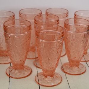 Set of 8 Tiara SANDWICH PEACH Pink 10 oz Iced Tea Glasses, 6.25&quot;, Pressed Glass Tall Water Goblet, Pedestal Base Flower