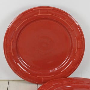 Set of 2 Longaberger Woven Traditions TOMATO Red 9&quot; Luncheon Plates, Woven Basket Raised Design on Rim, Used/Scratches