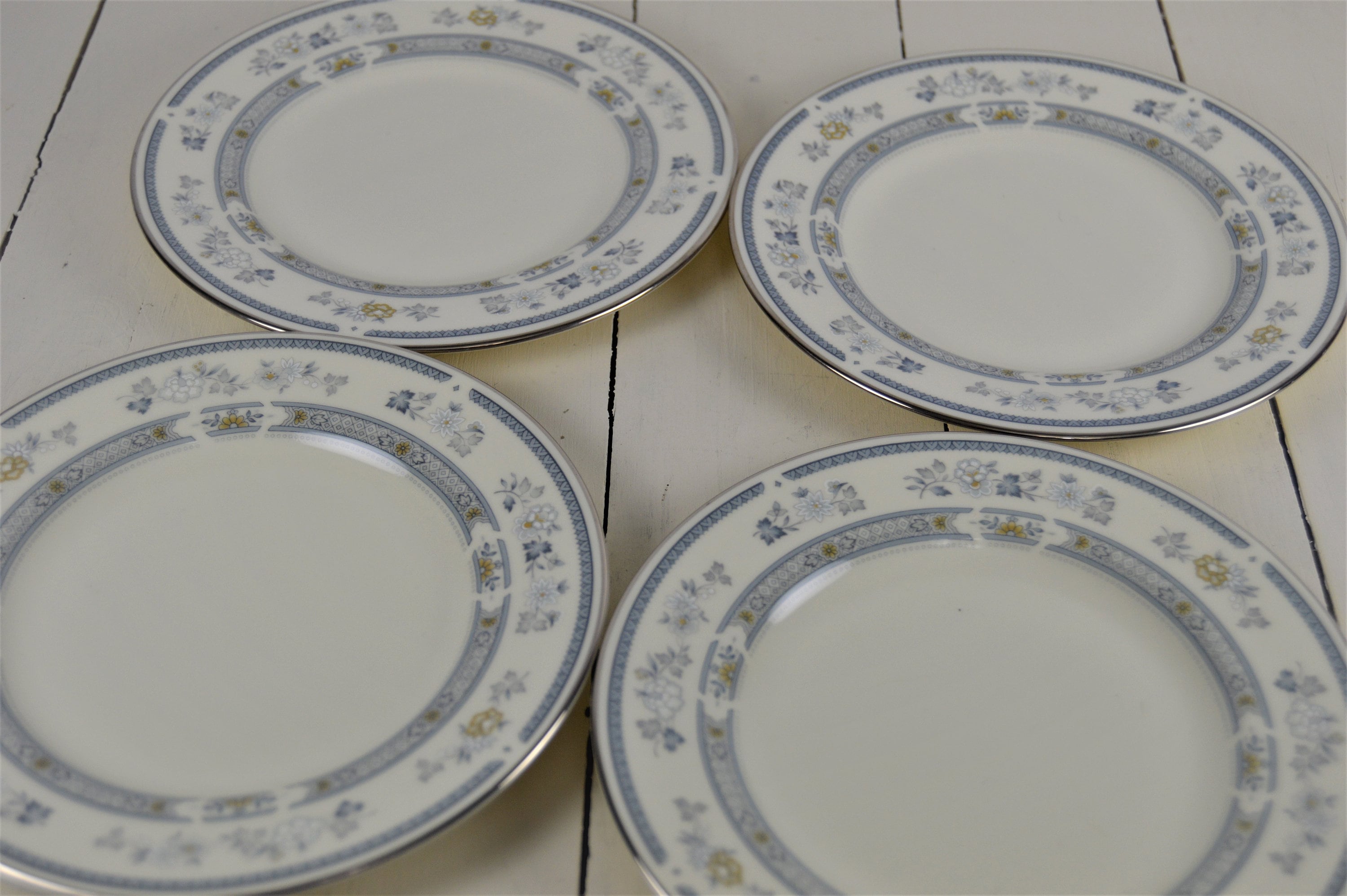 Minton Penrose Platinum Trim Bread and Butter Plate s 