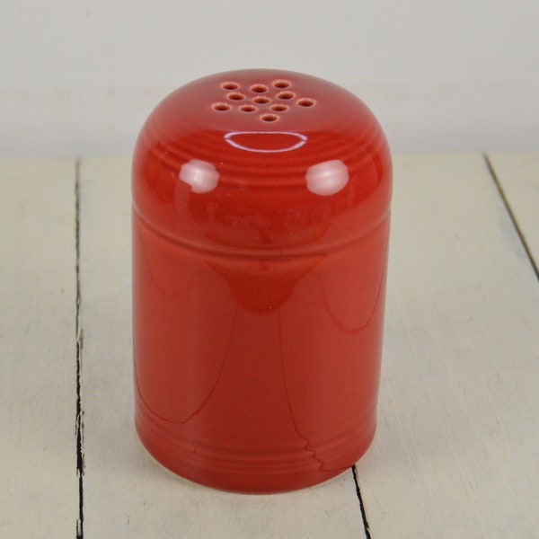 Fiesta SCARLET Red Cheese Shaker 4.5", Larger Holes for Cheese Pepper Flakes Etc, Rubber Stopper, Fiestaware Homer Laughlin HLC