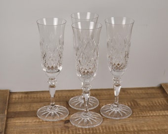 STAR CUT FOOT Wedgewood Galway OLD GALWAY Water Goblet 8-1/8" STAR CUT FOOT Wedgewood Galway OLD GALWAY Water Goblet 8-1/8"