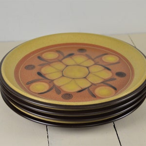 Set of 6 Noritake SAFARI 8" Salad Plates, Noritake Folkstone 8501, Japan, Dark Brown Tan Rust Yellow Flower Center, Used