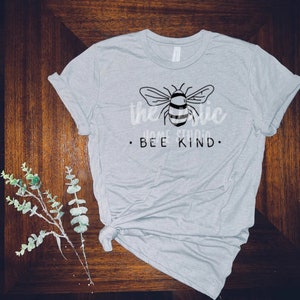 Abeille genre SVG | sois gentil svg | gentil svg | gentillesse svg | | abeille svg, fichier SVG pour Cricut, jpeg, pdf, png