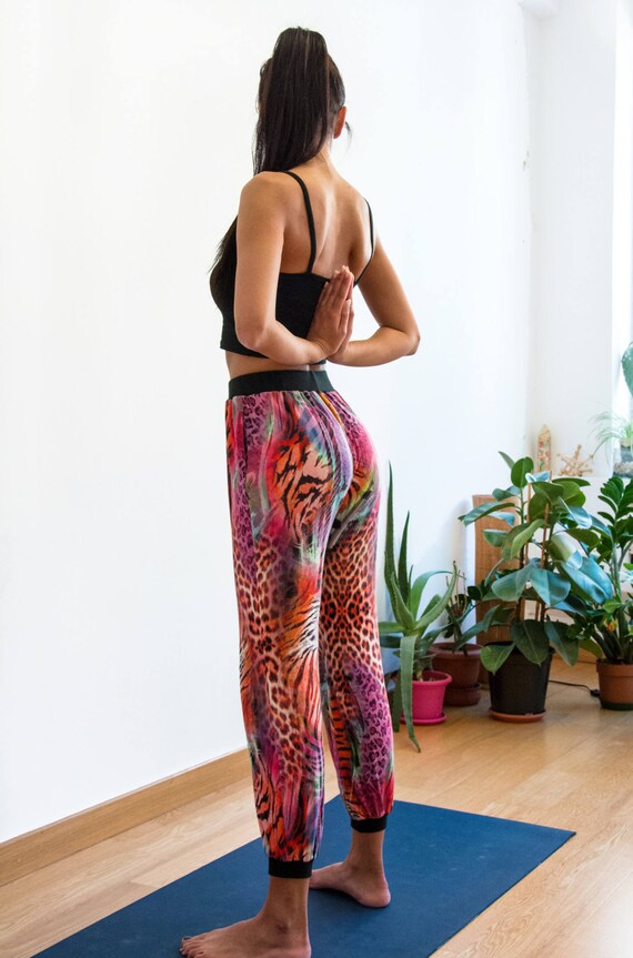 Yoga Pants, Jungle Print, Soft Feel, Loose & Stretchy, Funky Pattern,  Breathable Fabric, Ribbed Cuffs, Elastic Waistband 