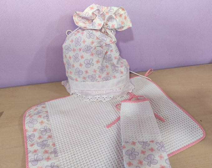 Personalized nursery coordinated set for girls