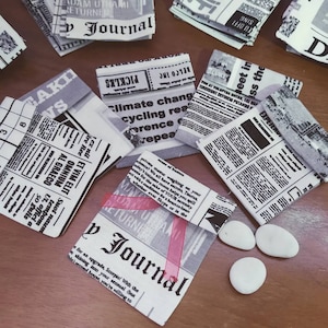 Bomboniere Laurea originali - Sacchetti stoffa stampa Giornale - con o senza confetti - idee originali Laurea