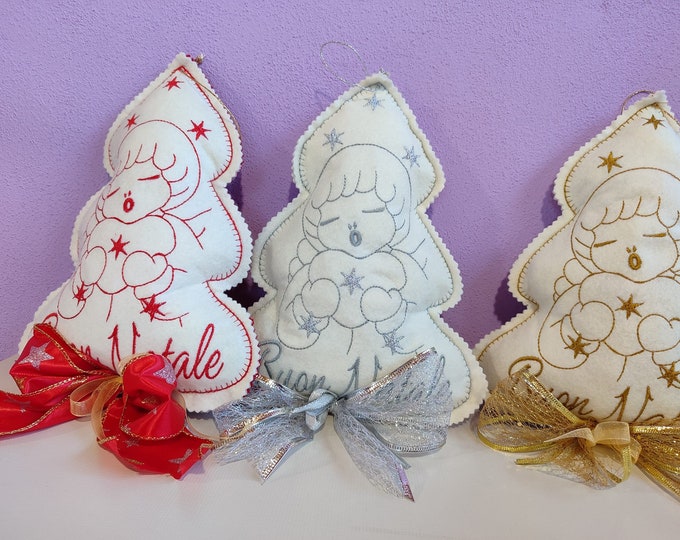Embroidered door tree with little angel
