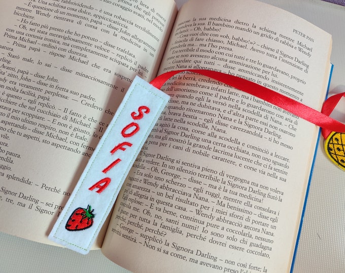 Personalized Embroidered Felt Bookmark • Choice of Name and Symbols • Gift Idea for Readers • Handmade Bookmark
