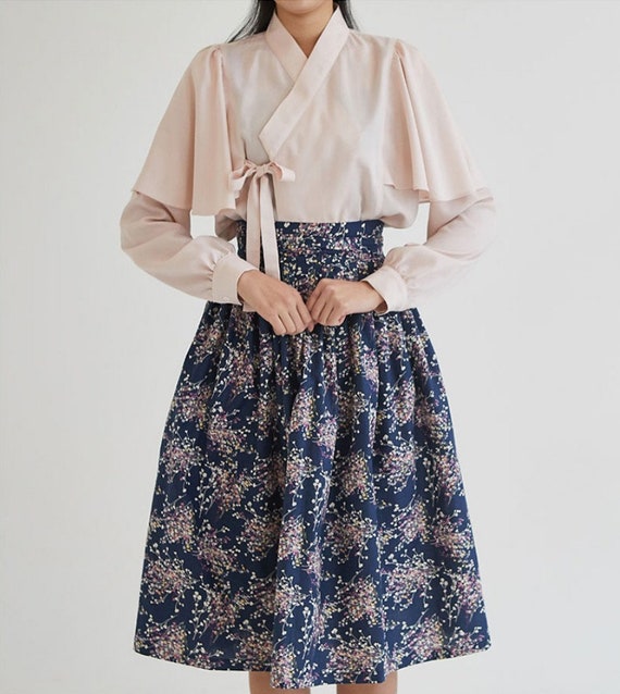 Traditional Women's HANBOK Pattern Traditional KOREAN Etsy