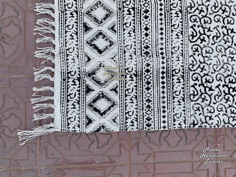 3x5Ft Cotton Rug Handmade Rug Indian Rug Handwoven Rug Area Rug Floor Carpet Rug Runner Rug Large Rug Vintage Rug Office Rug