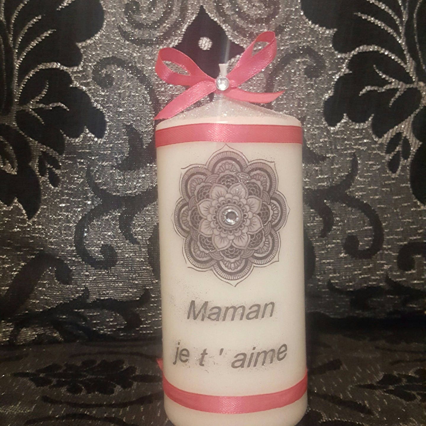 Une Magnifique Bougie Personnalisé avec Le Prénom