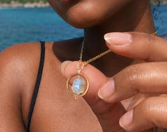 Birthstone Fidget necklace, Raw Moonstone necklace, Gold or Silver Fidget-Jewelry for Anxiety-Relief