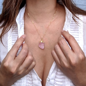 Large raw rose quartz necklace Chunky rose quartz pendant Raw gemstone necklace Big raw crystal necklace Healing silver/gold chakra necklace