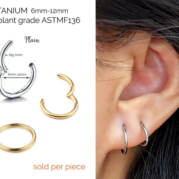 Titanium earrings Gold huggie earrings Small hoop earrings Cartilage earring Forward helix earring Conch hoop Daith piercing 18ga 1mm Septum