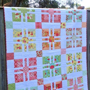 Candy Rose PDF Pattern - Plus Lily Rose baby quilt pattern