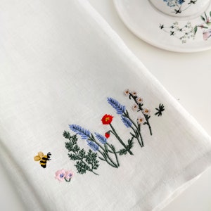 Embroidered Farmhouse Tea Towel, Floral Dish Towel, Kitchen towel, Wildflowers Kitchen Decor, Custom tea towel, Housewarming gift