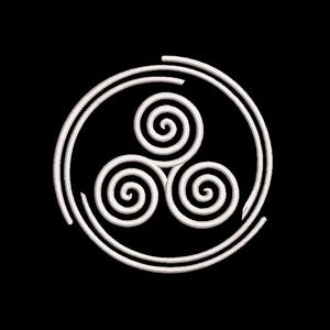 Triskelion Spiral Embroidered Altar Cloth – Celtic Viking Ritual Linen, Lucky Wiccan Symbol, Sacred Spiral Design, Natural Linen Altar Cover