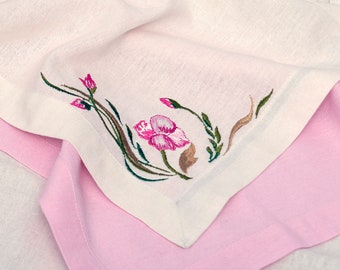 Geborduurde linnen servetten met bloemen: gepersonaliseerd dinerservet (20 x 20 in)