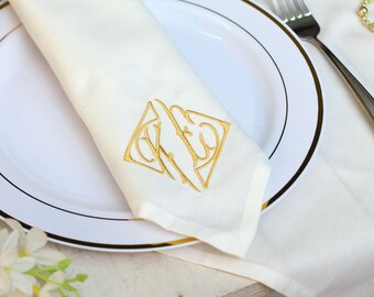 Elegant Monogram Embroidered Dinner Napkins - Home Linens - Personalized Gift - Custom cloth Napkins - Embroidered napkins - Cloth napkins