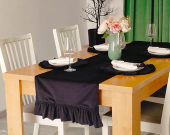 Samt Rüschen Tischläufer - Elegante Hochzeit & Urlaub Tischdekoration