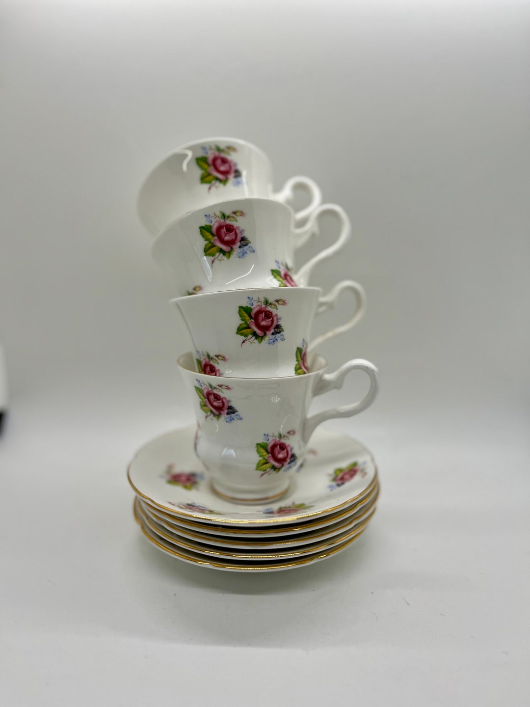Royal Grafton, Teacup and Saucers Set of Four, Pink Roses