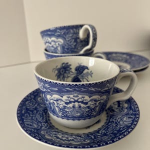 Spode Blue Room Teacup & Saucer Set: Vintage Floral Chinoiserie, Made in England