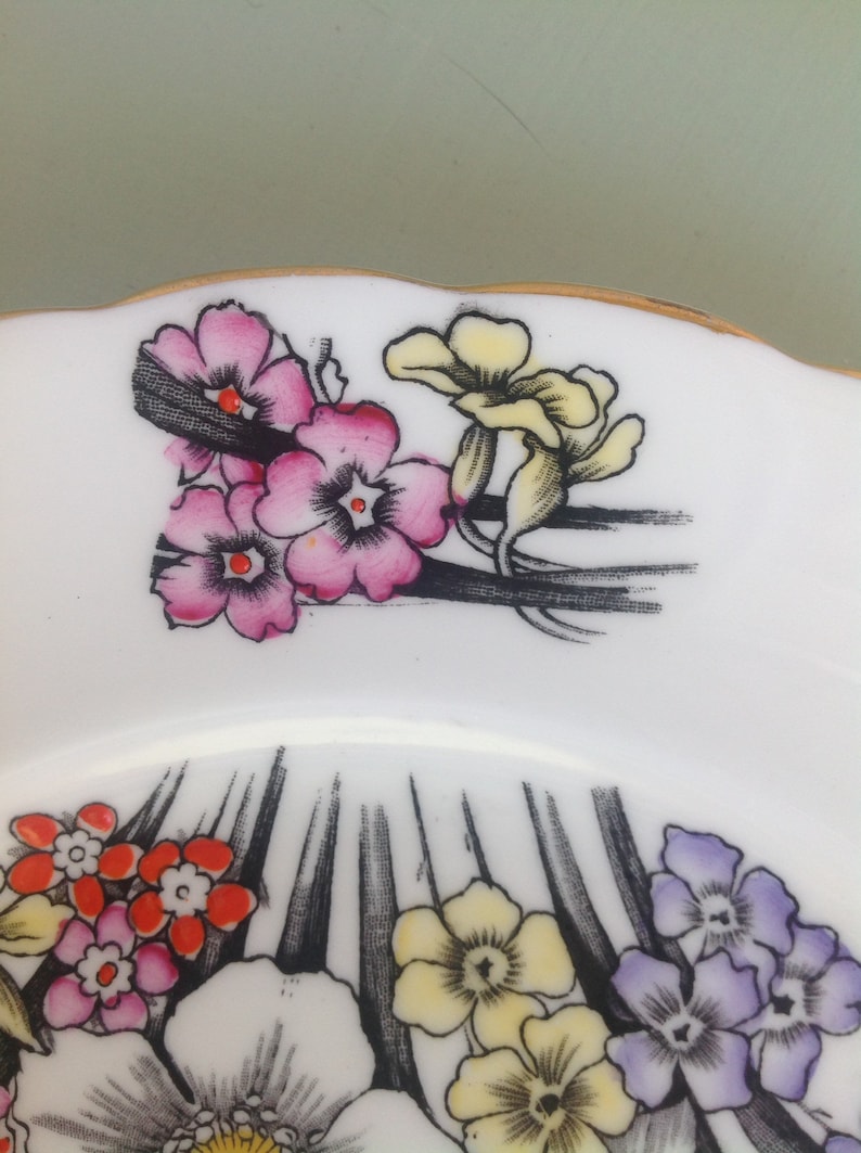 Plate By Victoria for Cartwright and Edwards England Rare and collectible great gift for her Vintage collectible Hand finished Daffodil