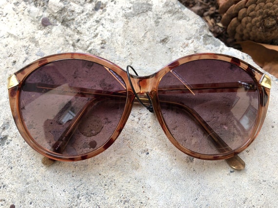 Retro Sunglasses - NWT 80s 90s NEW NWT NOS Vintage Sunglasses Antiqued Gold Brass  main image 2